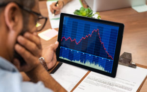 The long term cost of panicking in a crash